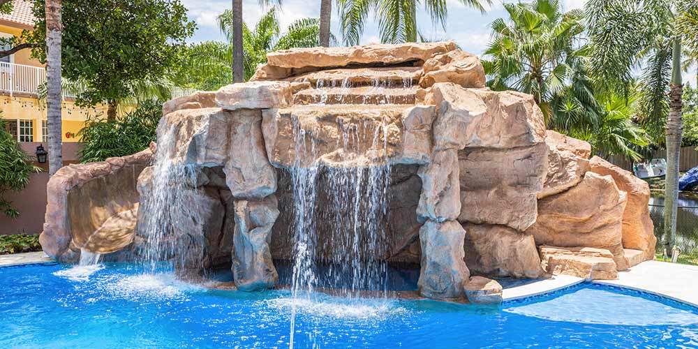 Cascata-Fontana-Piscina